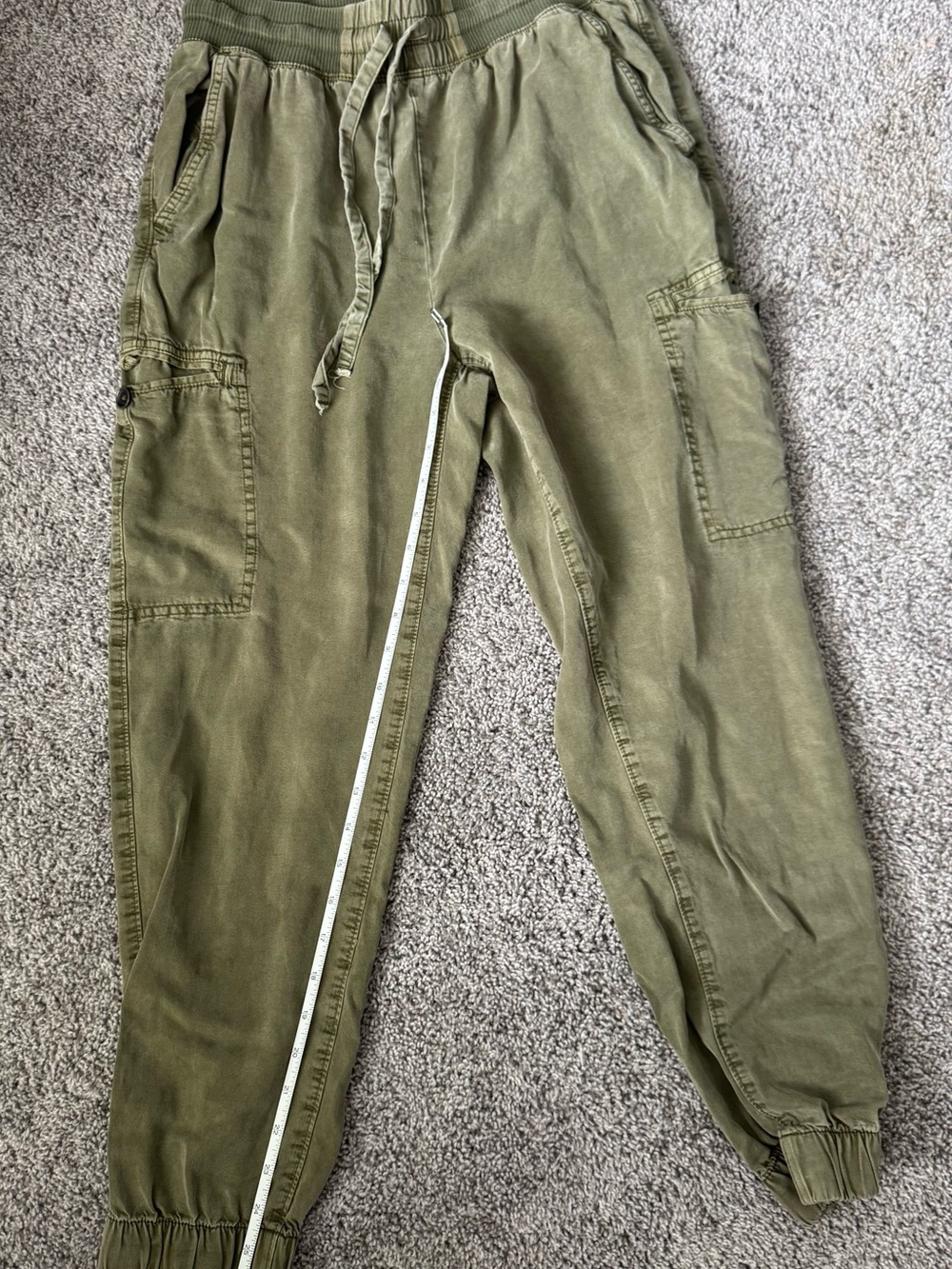 aerie Olive Green Cargo Joggers